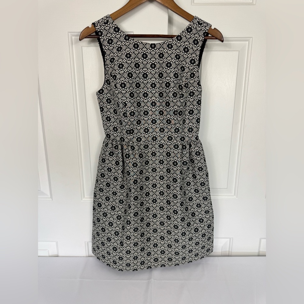 Erin By Erin Fetherston Peek-A-Bow Floral Dress Black And White Women’s Size 4
